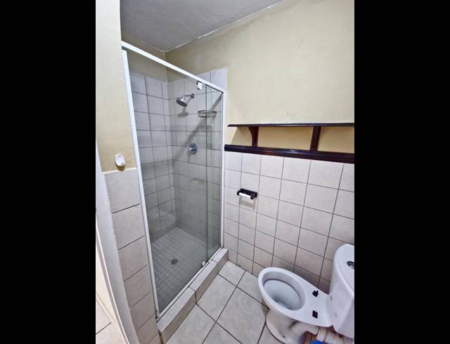2 BEDROOM PROPERTY TO RENT IN WARNER BEACH